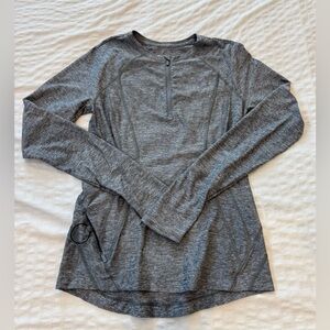 Athleta Heathered Gray Long Sleeve Top